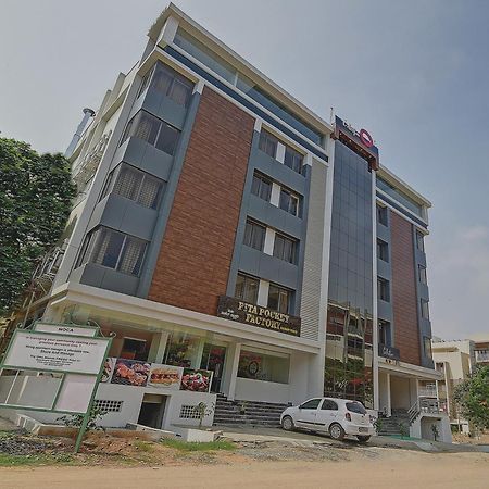 Hotel Super Grand Collection O Near Sarjapur Road Near 7D Voyage Bengalúr Exteriér fotografie