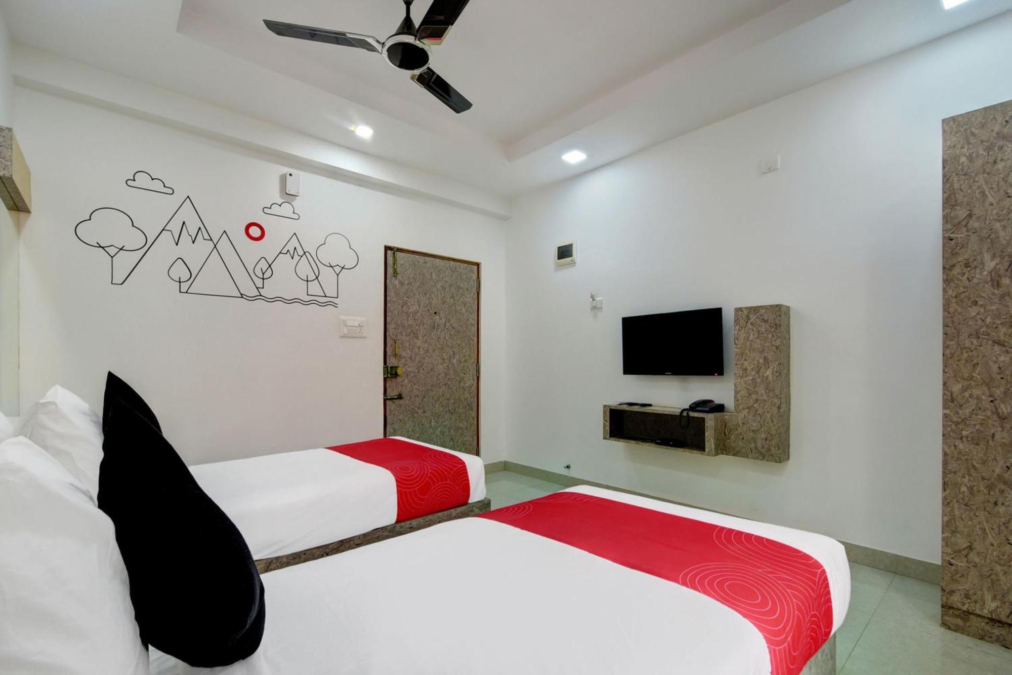 Hotel Super Grand Collection O Near Sarjapur Road Near 7D Voyage Bengalúr Exteriér fotografie